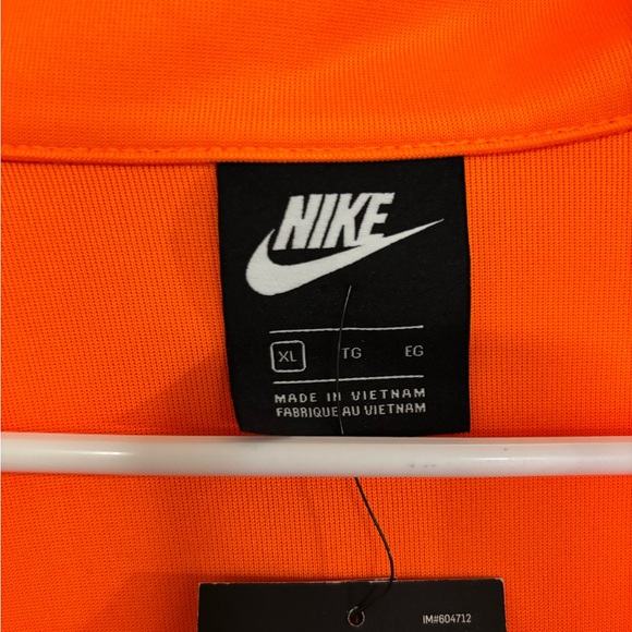 Nike Women's Vibrant Orange Bomber Jacket - Picture 8 of 10